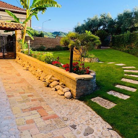 Flowery House Miglianico Екстериор снимка