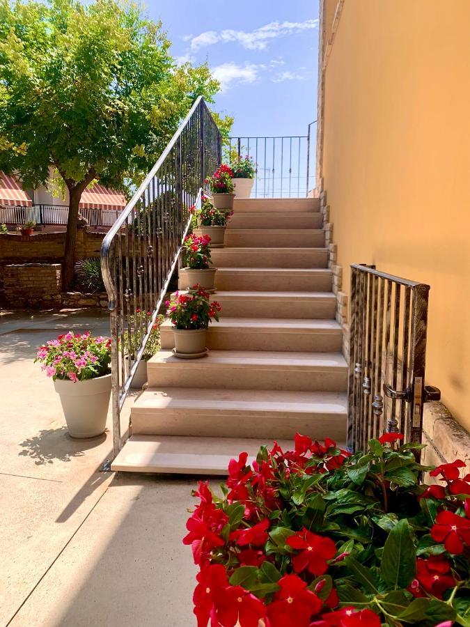 Flowery House Miglianico Екстериор снимка